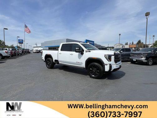Summit White 2024 GMC Sierra 3500 AT4