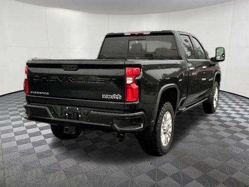 2022 Chevrolet Silverado 3500 High Country