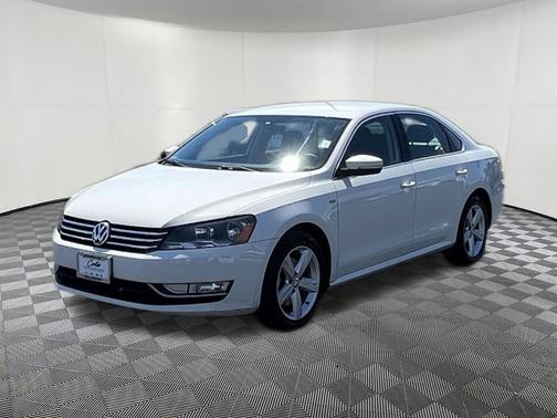 Candy White 2015 Volkswagen Passat 1.8T Limited Edition