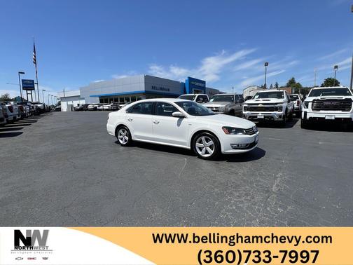 Candy White 2015 Volkswagen Passat 1.8T Limited Edition