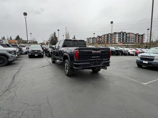 2024 GMC Sierra 2500 Denali