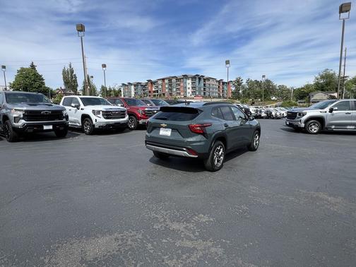 Cypress Gray 2025 Chevrolet Trax LT