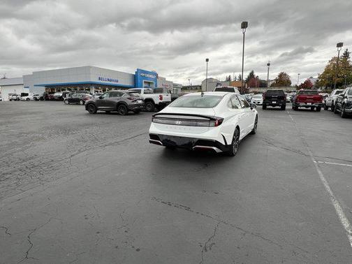 2024 Hyundai SONATA SEL