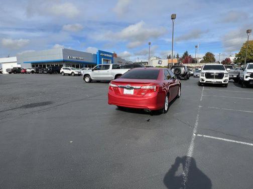 2012 Toyota Camry Hybrid XLE