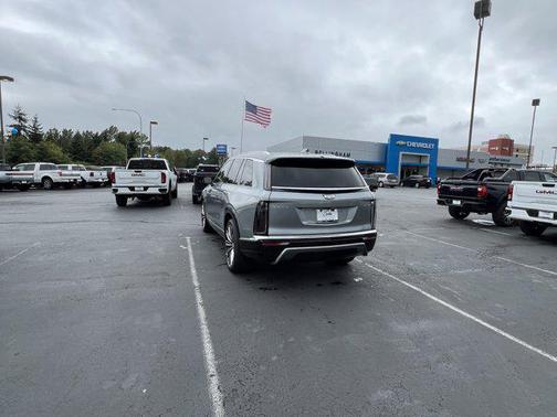 2026 Cadillac VISTIQ Premium Luxury