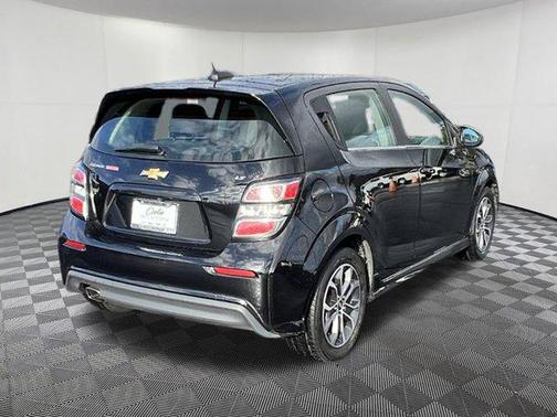 2017 Chevrolet Sonic LT