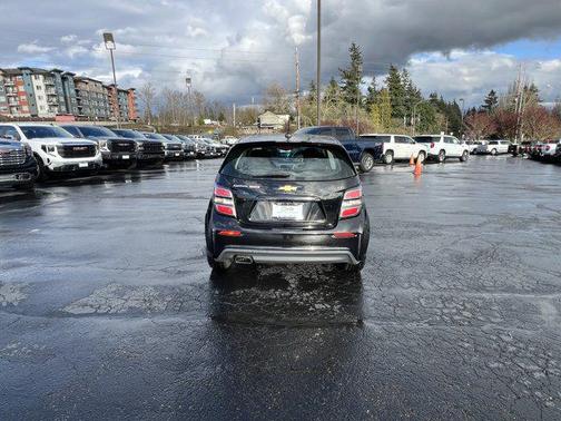 2017 Chevrolet Sonic LT