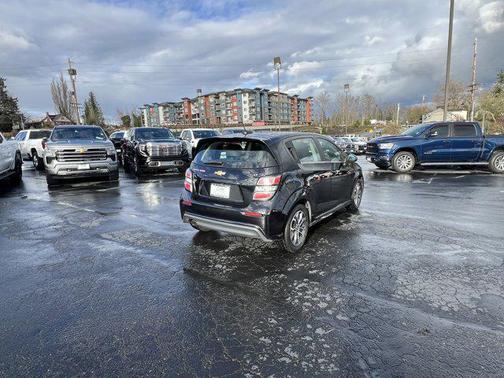 2017 Chevrolet Sonic LT