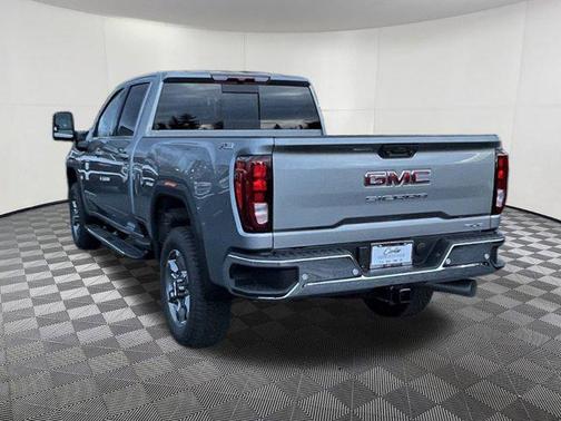 2026 GMC Sierra 2500 SLE