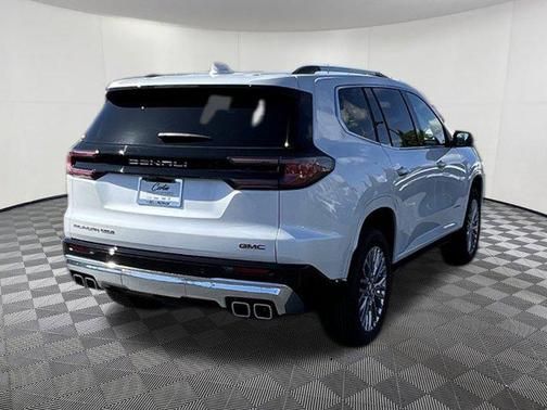 2025 GMC Acadia Denali