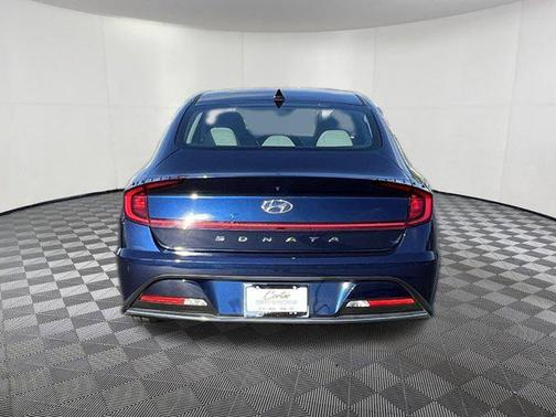 2021 Hyundai SONATA SE