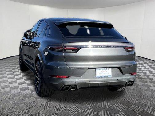 2021 Porsche Cayenne Cayenne