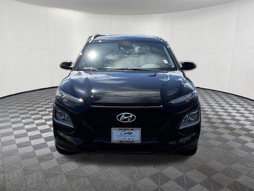 2021 Hyundai KONA SEL
