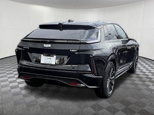 2026 Cadillac LYRIQ V Premium