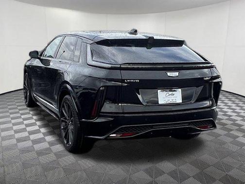 2026 Cadillac LYRIQ V Premium