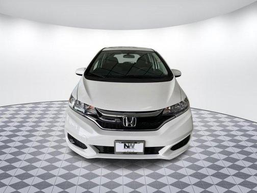 Photo 3 of 36 of 2019 Honda Fit LX