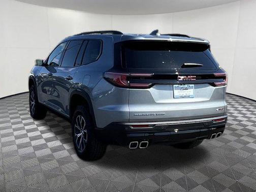 2025 GMC Acadia AWD AT4
