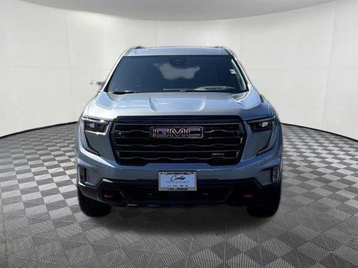 2025 GMC Acadia AWD AT4