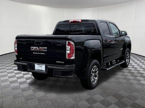 2022 GMC Canyon AT4
