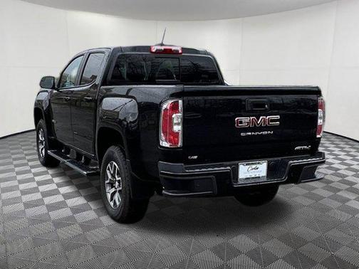 2022 GMC Canyon AT4