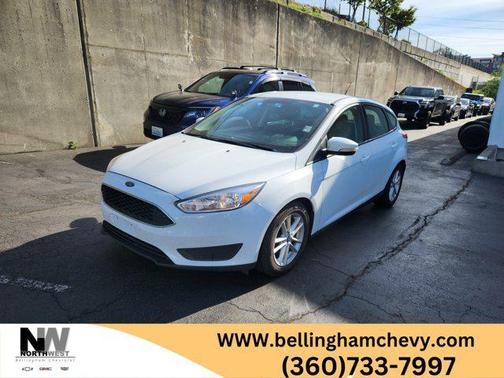 White 2015 Ford Focus SE