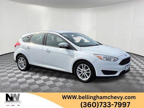 White 2015 Ford Focus SE