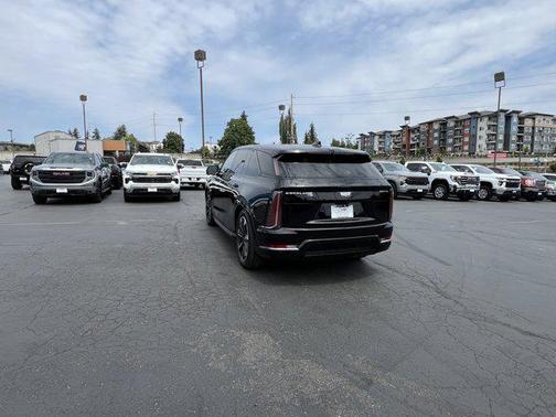2025 Cadillac Escalade IQ Sport 2