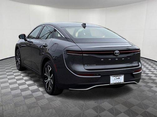 2024 Toyota Crown Limited