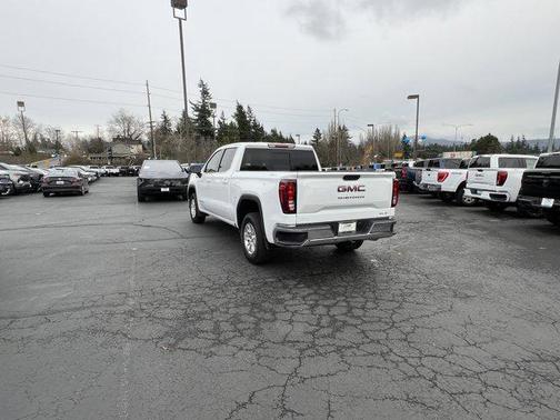 2024 GMC Sierra 1500 SLE