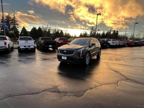 2023 Cadillac XT4 Sport