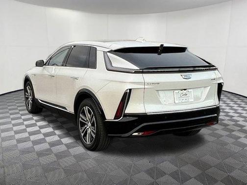 2024 Cadillac LYRIQ Luxury w/1SC