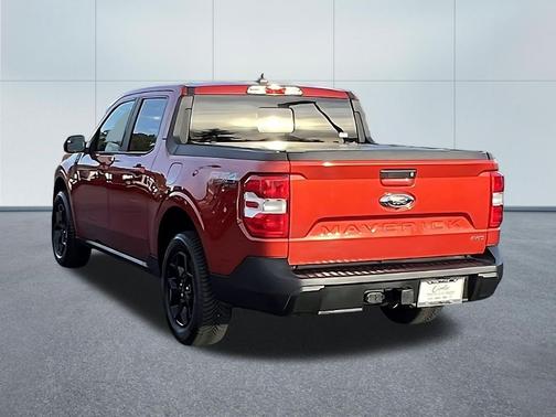 Hot Pepper Red Tinted Clearcoat Metallic 2022 Ford Maverick Lariat