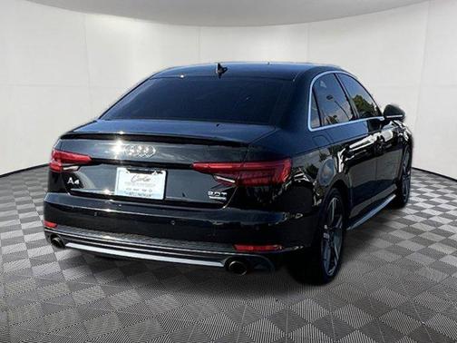 2017 Audi A4 2.0T Premium Plus