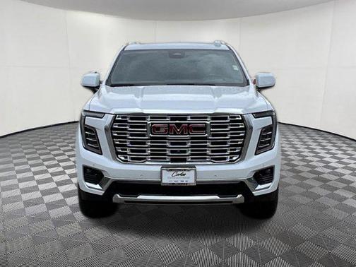 Glacier White Tricoat 2026 GMC Yukon XL Denali