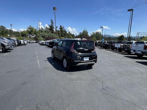 Fusion Black 2023 Kia Soul LX