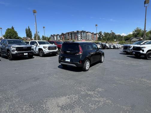 Fusion Black 2023 Kia Soul LX