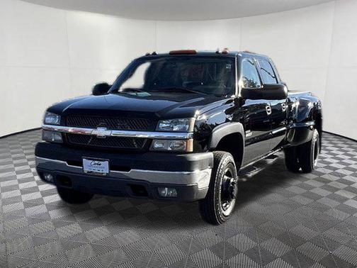 2004 Chevrolet Silverado 3500 LT Crew Cab