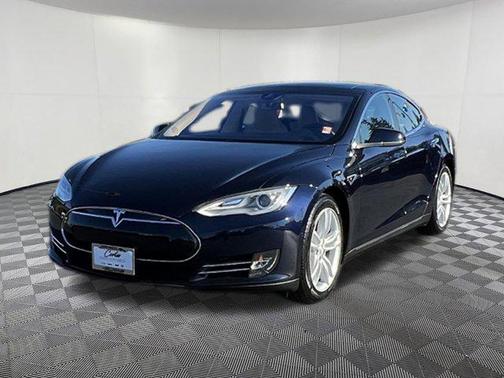 2015 Tesla Model S 85D