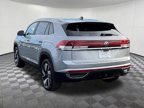 2024 Volkswagen Atlas Cross Sport 2.0T SE w/Technology 4MOTION
