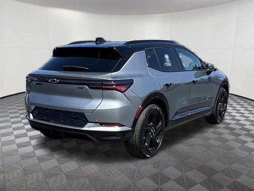 Sterling Gray 2026 Chevrolet Equinox EV RS