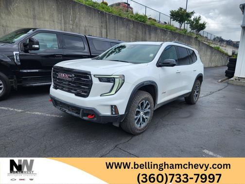 White 2024 GMC Acadia AT4