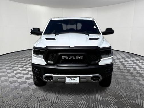 Bright White Clearcoat 2019 RAM 1500 Rebel