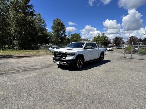 Bright White Clearcoat 2019 RAM 1500 Rebel