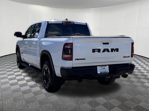 Bright White Clearcoat 2019 RAM 1500 Rebel