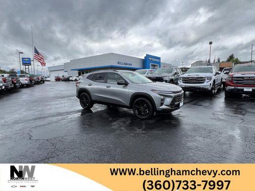 Sterling Gray Metallic 2025 Chevrolet Trax FWD ACTIV