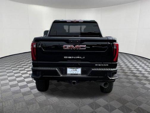 2024 GMC Sierra 3500 Denali
