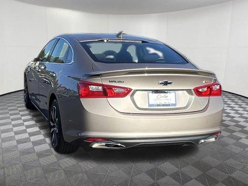 2022 Chevrolet Malibu FWD RS
