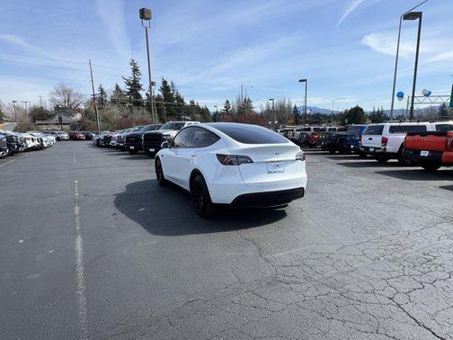 2020 Tesla Model Y Long Range Dual Motor All-Wheel Drive