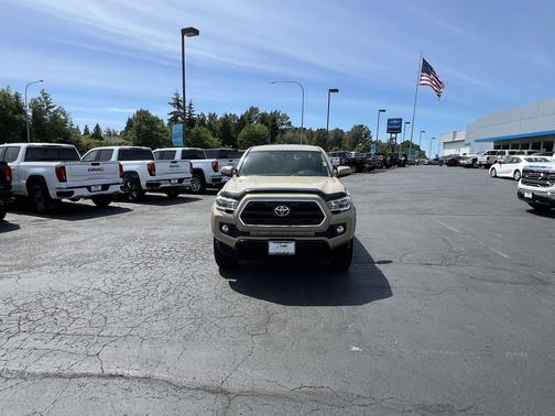 Quicksand 2016 Toyota Tacoma SR5
