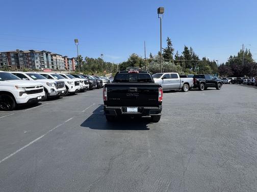 Onyx Black 2019 GMC Canyon Denali
